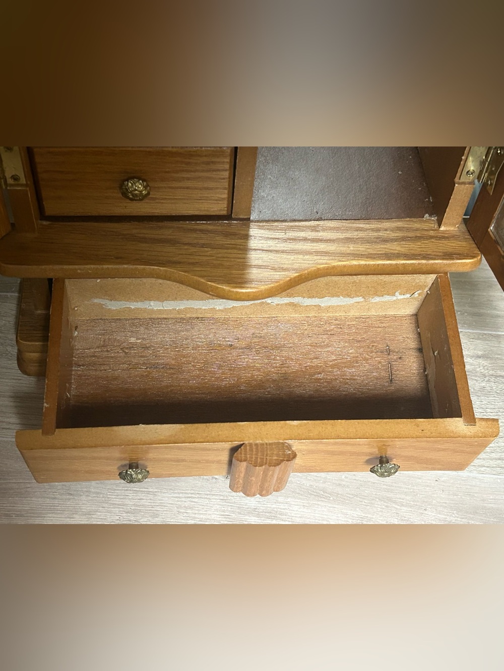 Vintage Wood Jewelry Armoire - Picture 13 of 14